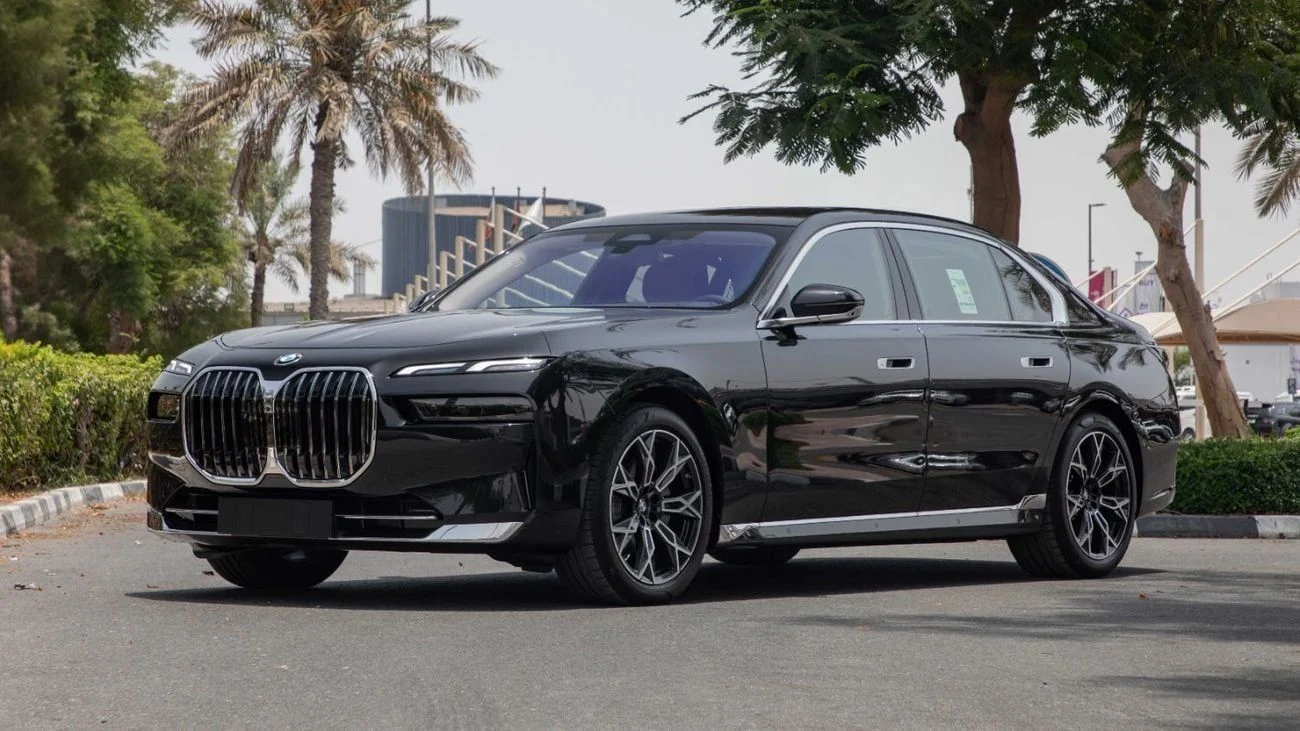 BMW 7 Series Luxury Chauffeur Dubai