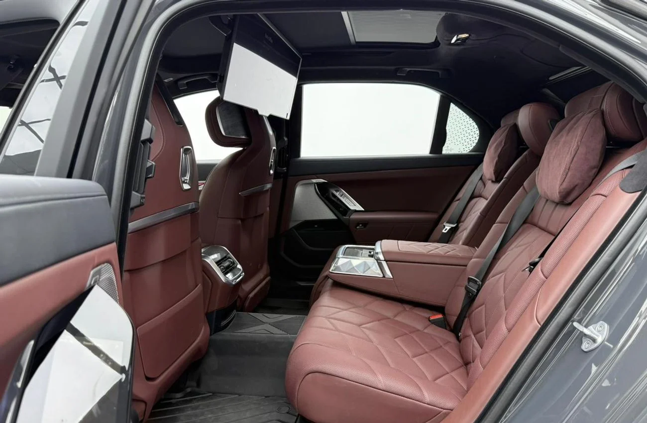 Luxury Interior Rear Seat